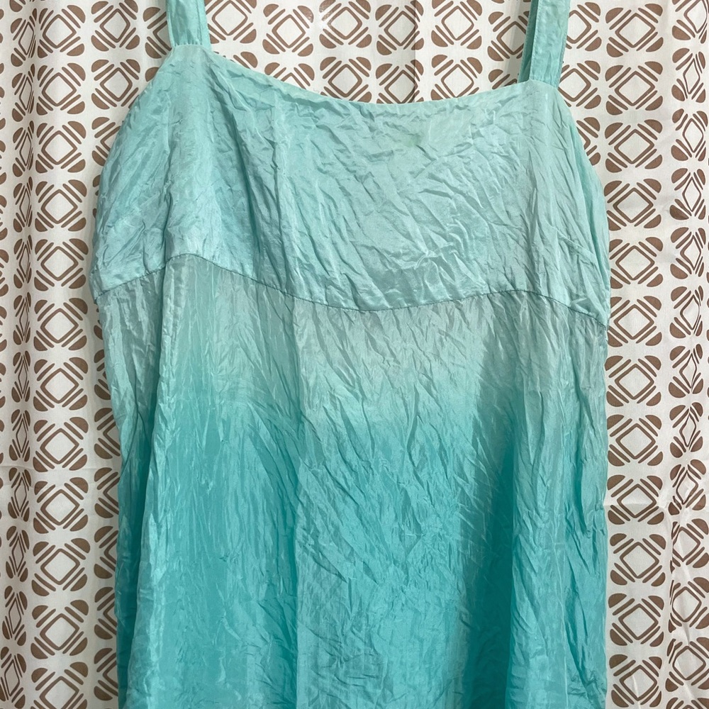 Old Navy Silk Tank Top Size Small